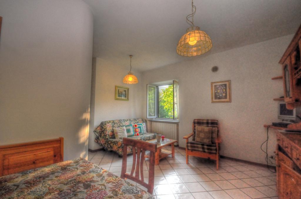 Villa Olivi Giampierone Cameră foto